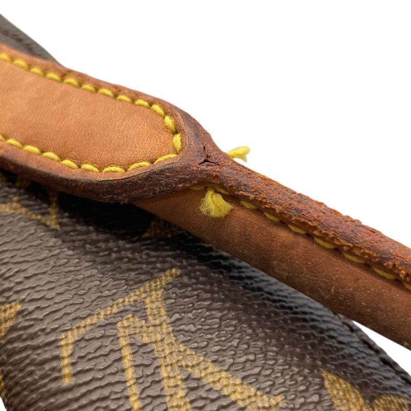 Louis Vuitton Looping MM Handbag - Iconic Monogram Canvas in Brown