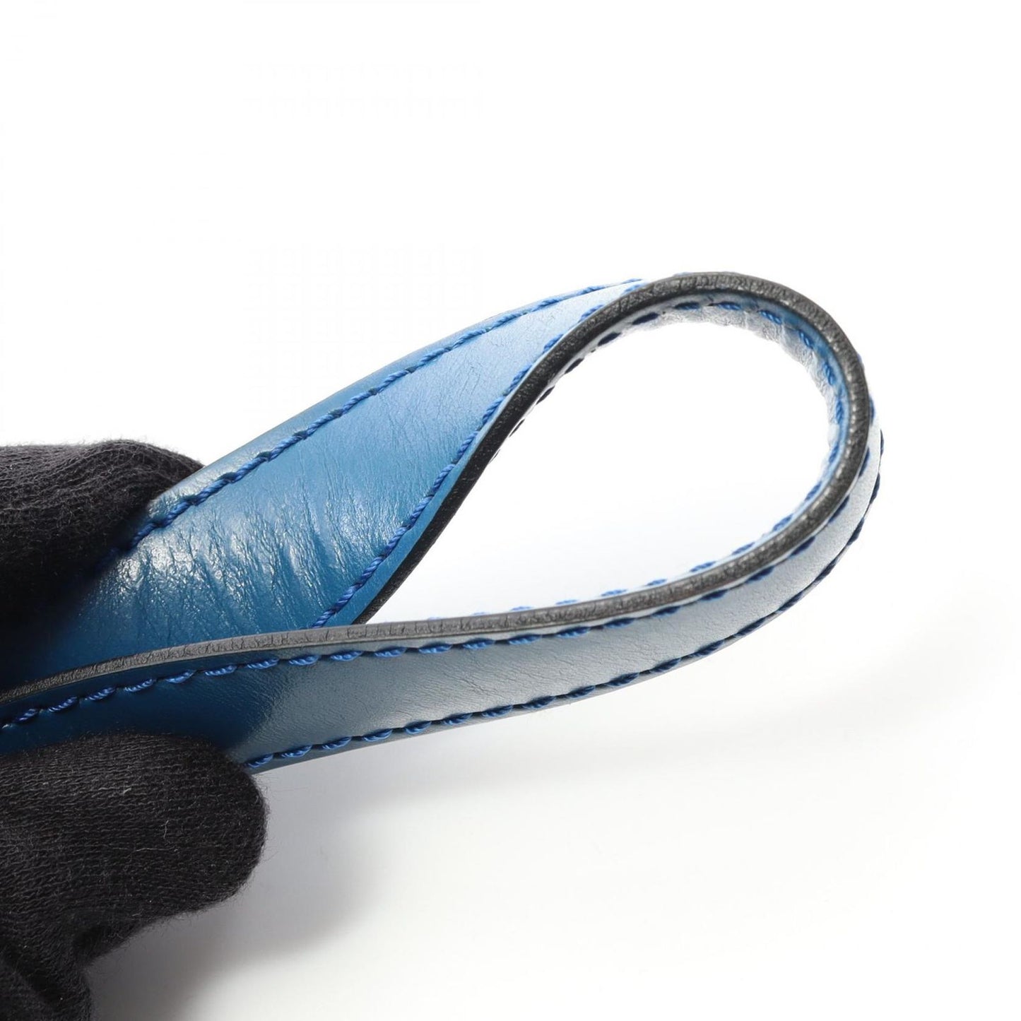 Louis Vuitton Cluny Epi Toledo Blue Shoulder Bag - Timeless Elegance