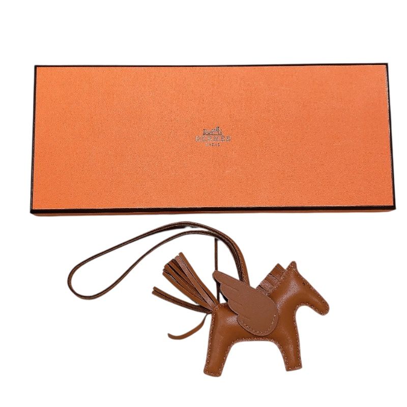 HERMES Rodeo Pegasus Charm in So Gold - 2023 Edition
