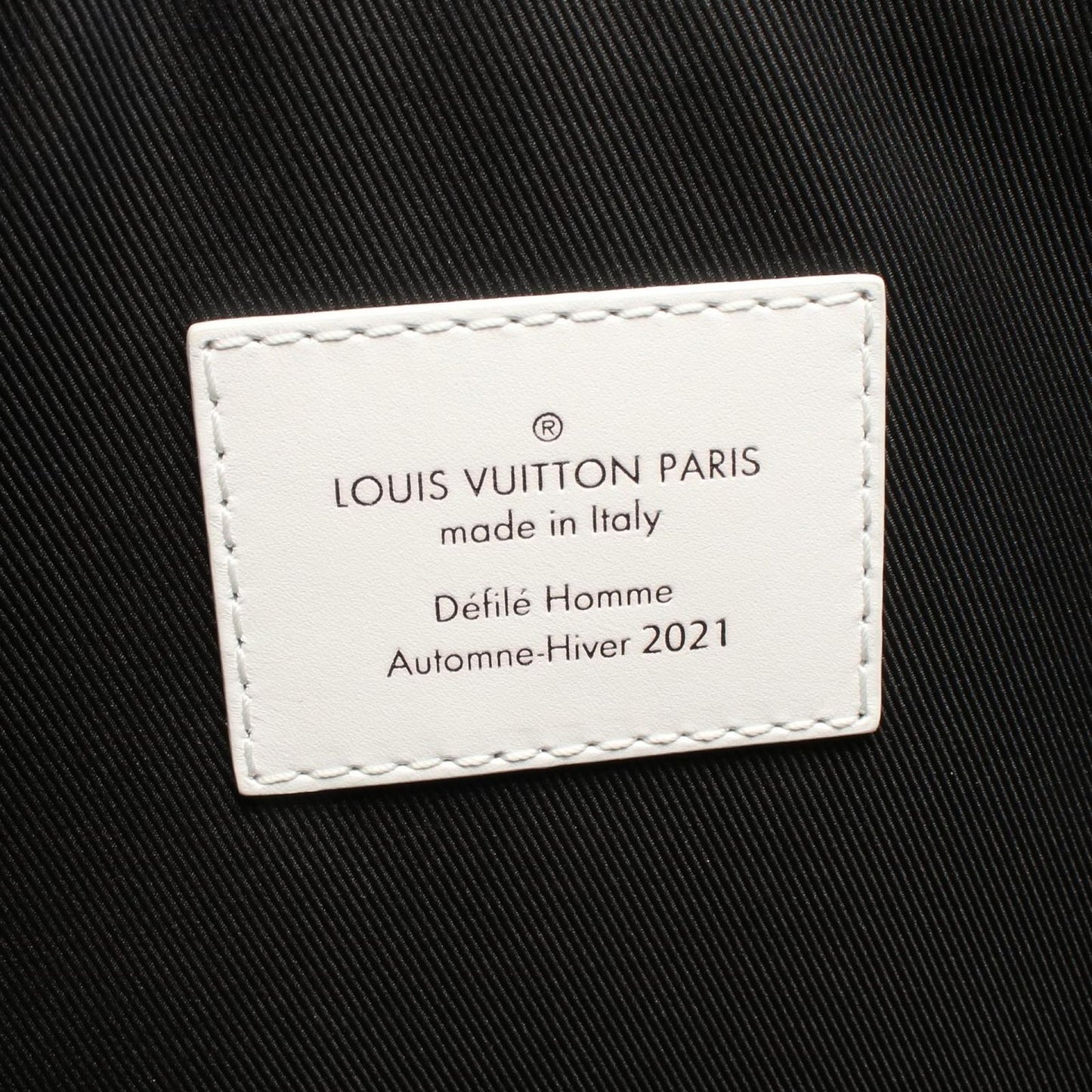 Louis Vuitton Everyday LV Newspaper Clutch Bag - Exquisite Craftsmanship