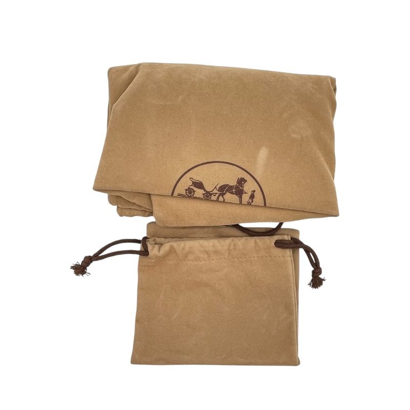 HERMES Kelly 32 Natural Sable with Gold Hardware - Timeless Elegance