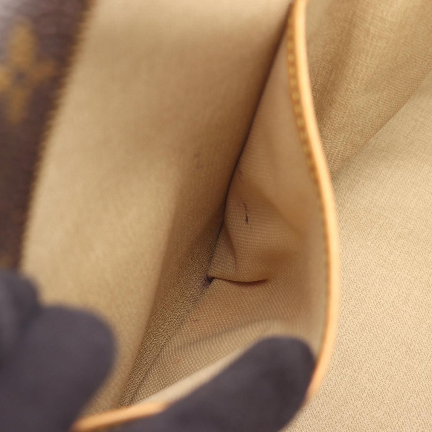 Louis Vuitton Deauville Bowling Vanity Handbag - Monogram Canvas