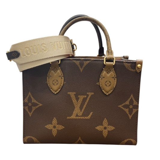Louis Vuitton OnTheGo PM Monogram Giant Reverse Shoulder Bag