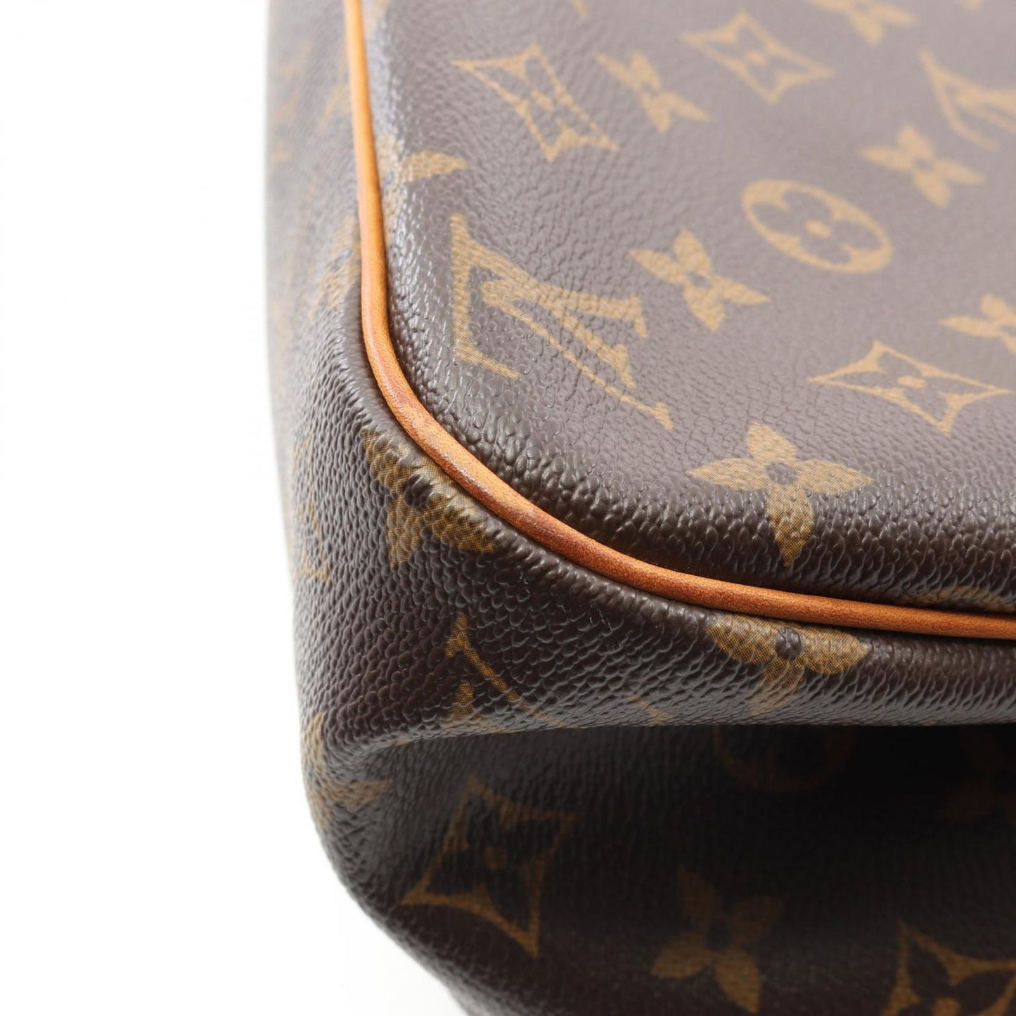 Louis Vuitton Batignolles Oriental Shoulder Bag - Timeless Elegance
