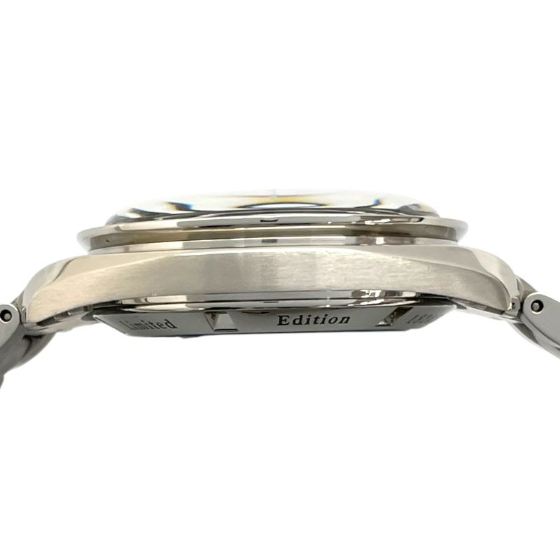 OMEGA Speedmaster Professional Chronograph Snoopy Award 357851