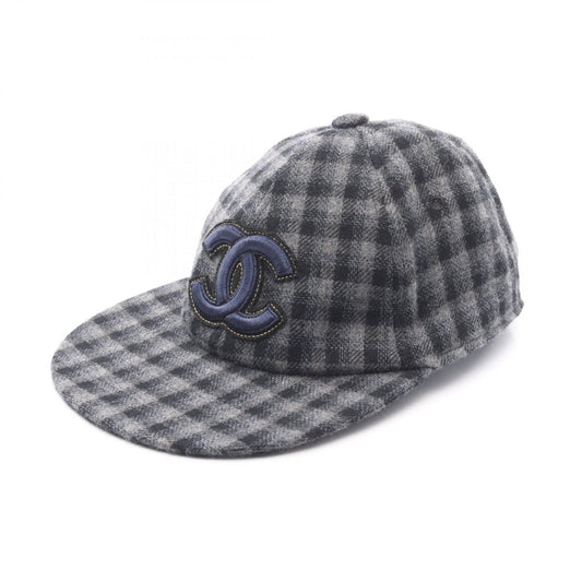 CHANEL Coco Mark Check Cap - Exquisite Cashmere Elegance