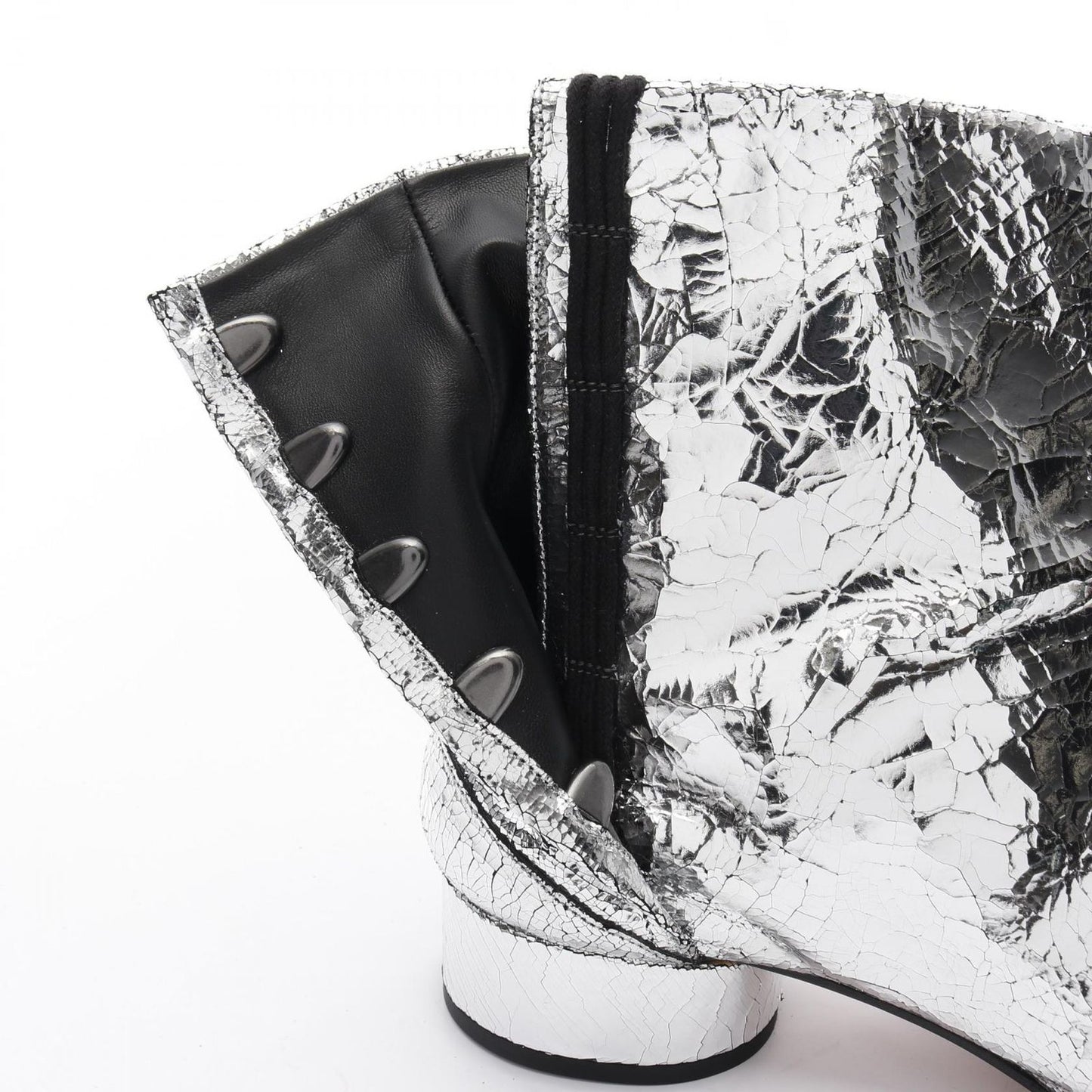 Maison Margiela Tabi Leather Short Boots - Silver, Size 39