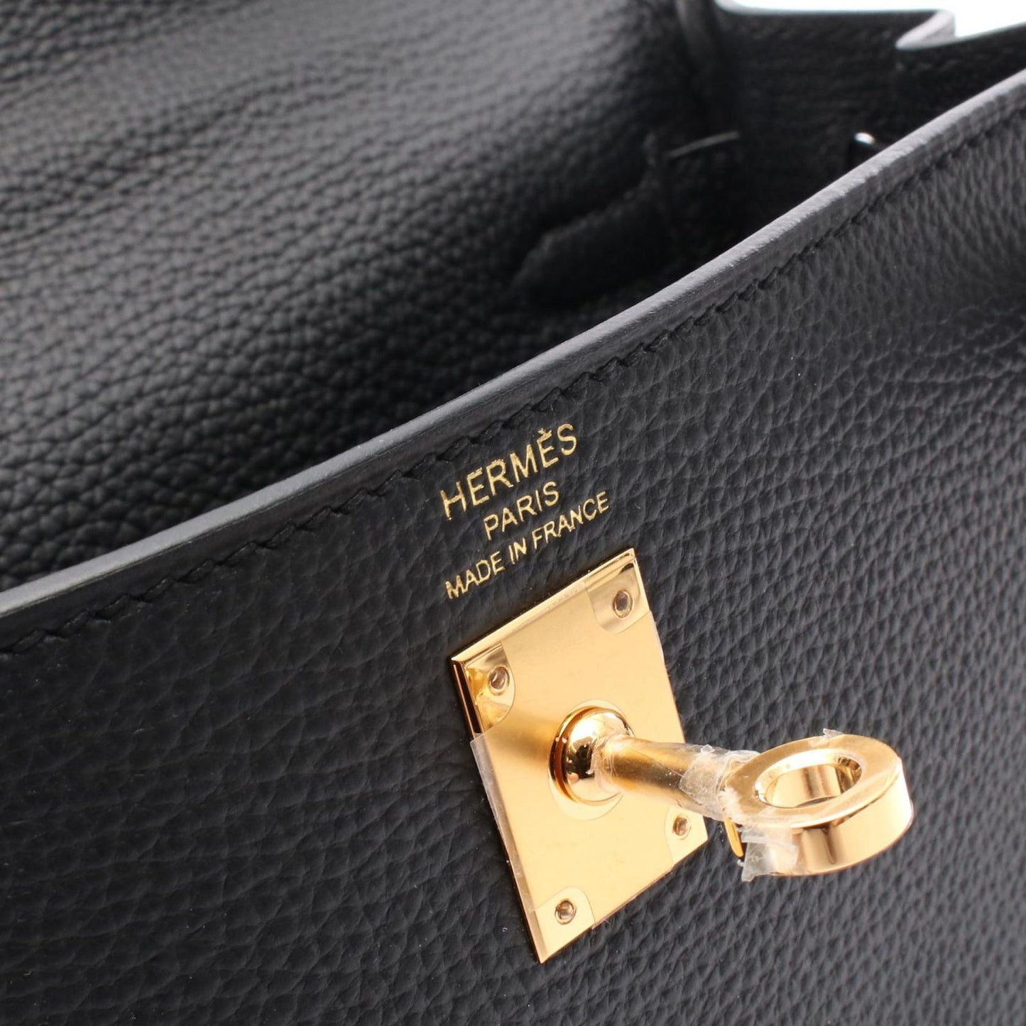 HERMES Kelly 25 Handbag in Black - Unused Luxury Classic
