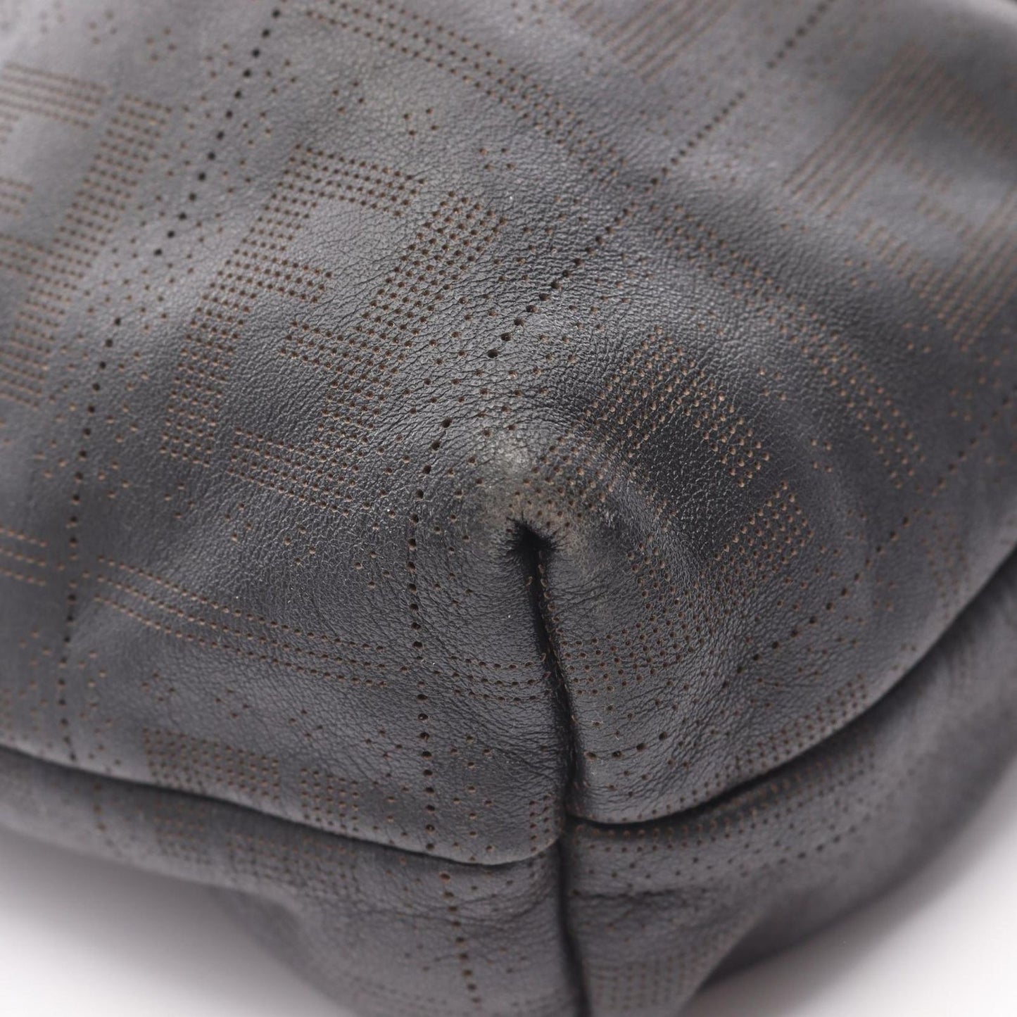 FENDI Black Leather Shoulder Bag - Timeless Elegance