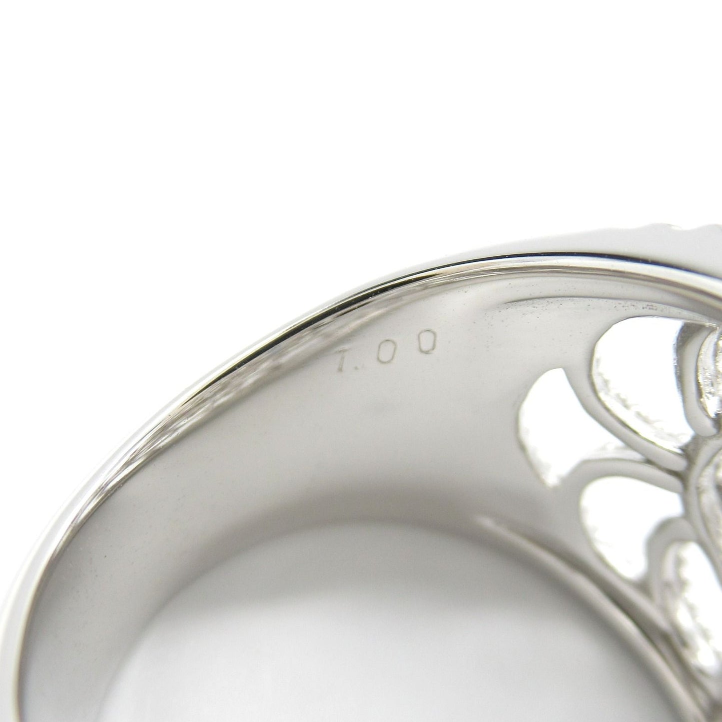 Exquisite K18WG Diamond Ring - Timeless Elegance