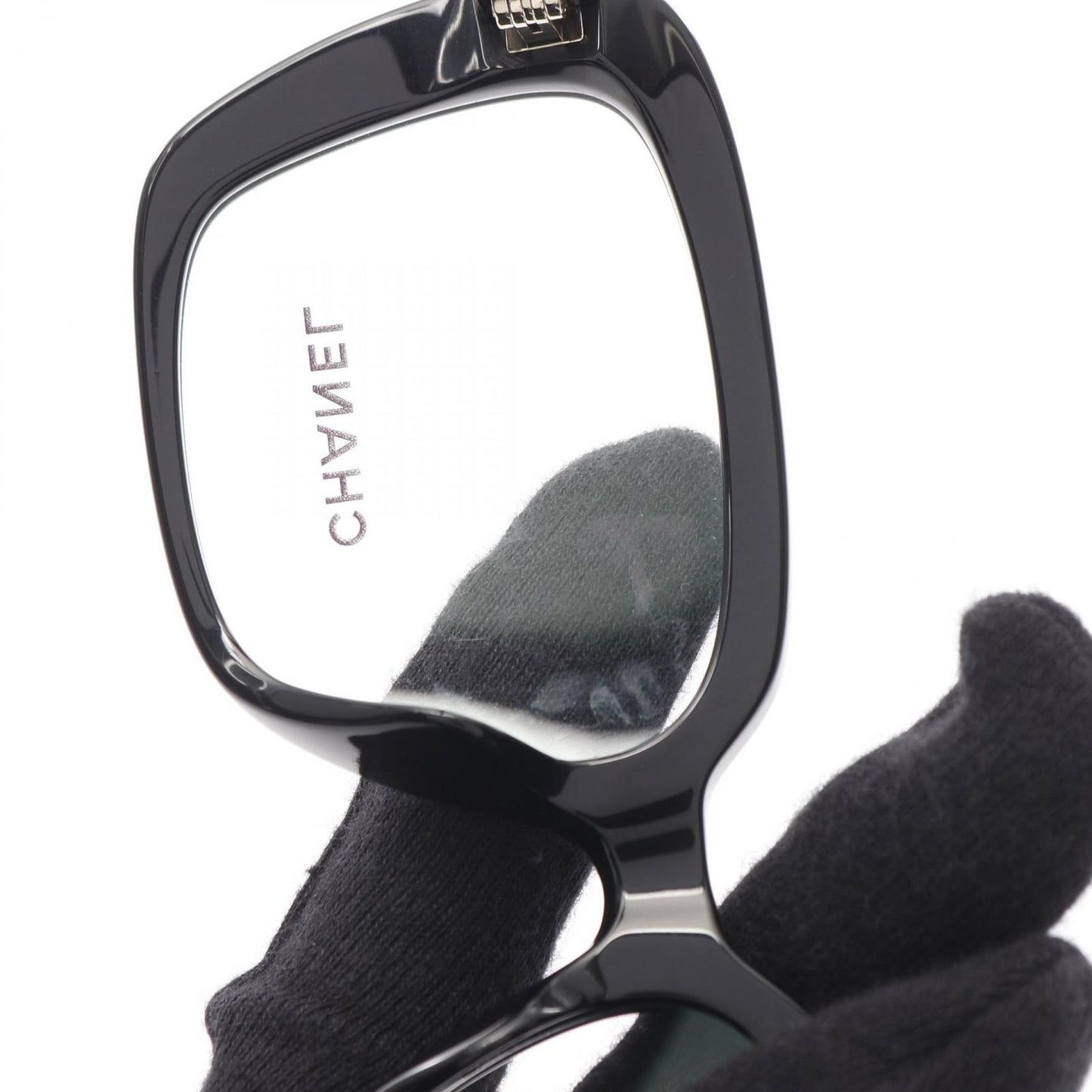 CHANEL Coco Mark Sunglasses - Timeless Elegance in Black