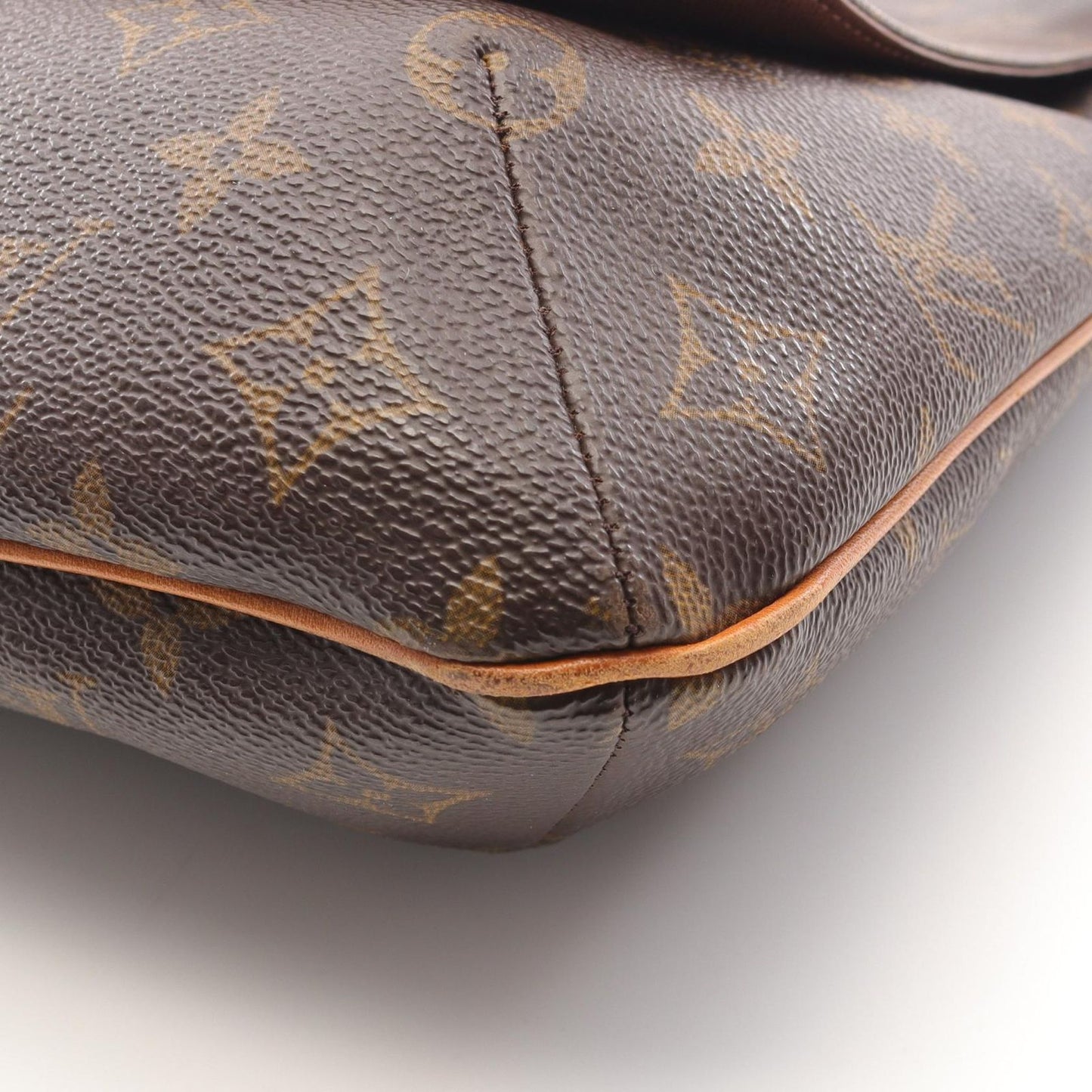 Louis Vuitton Monogram Musette Shoulder Bag - Timeless Elegance