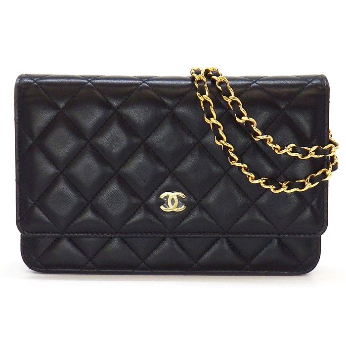 Chanel Classic Chain Wallet AP0250 in Black Lambskin - Timeless Elegance