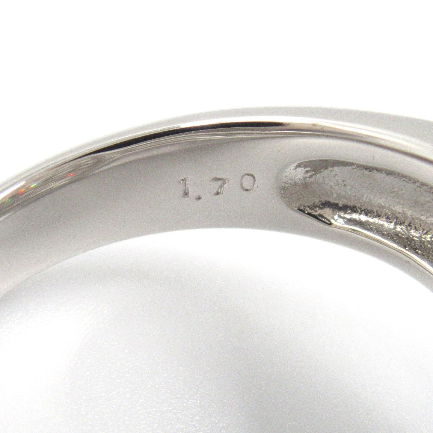 Exquisite K18WG Diamond Ring - 1.70ct Luxury Jewelry