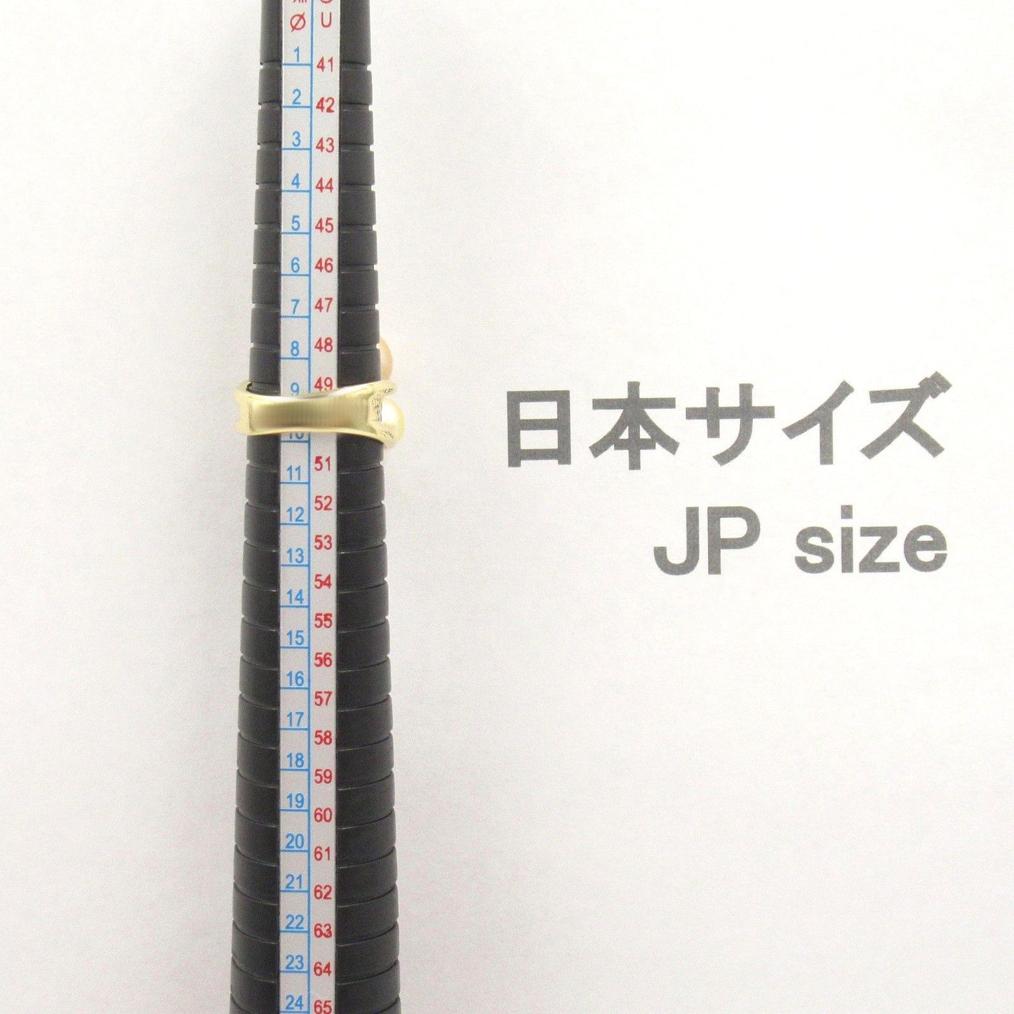 TASAKI Freshwater Pearl Ring in 18K Yellow Gold with Diamonds