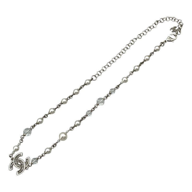 CHANEL Coco Mark Necklace in Silver Metal & Pearl - Exquisite Elegance