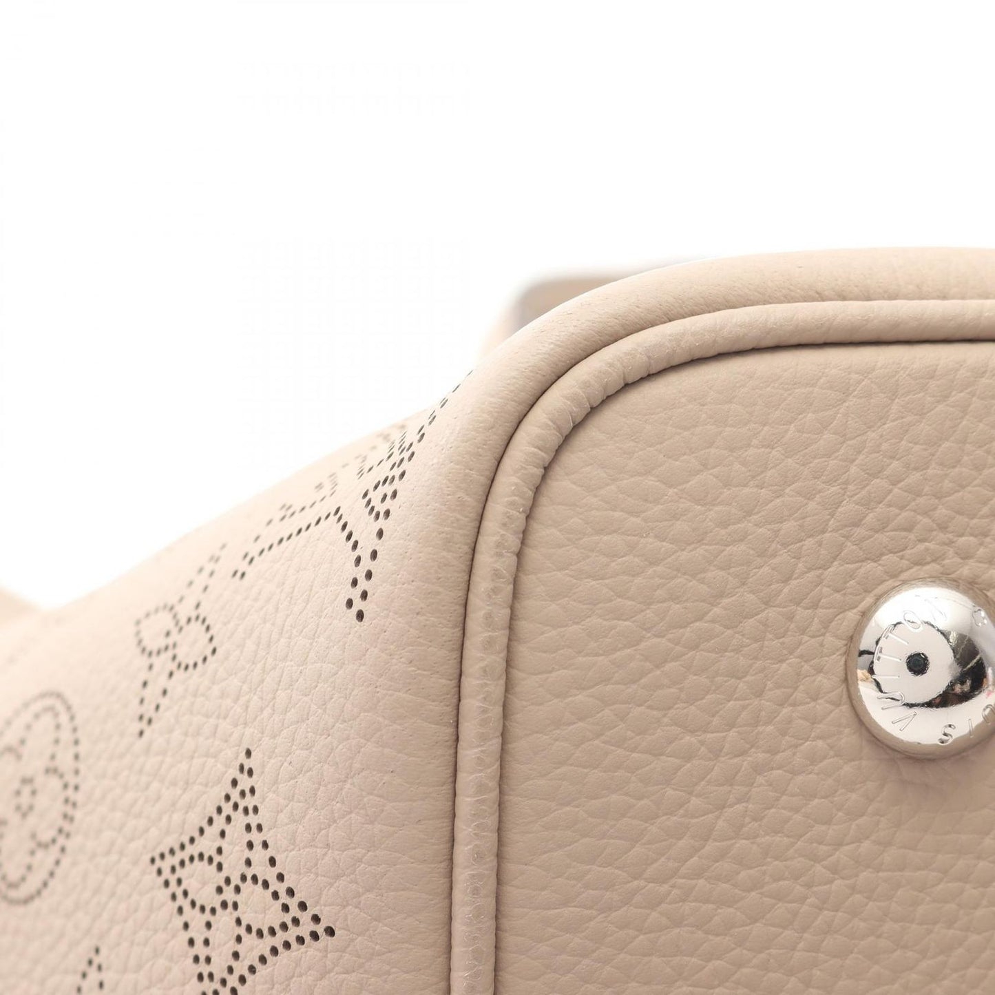 Louis Vuitton Blossom MM Handbag in Gallé Leather - Exquisite Craftsmanship