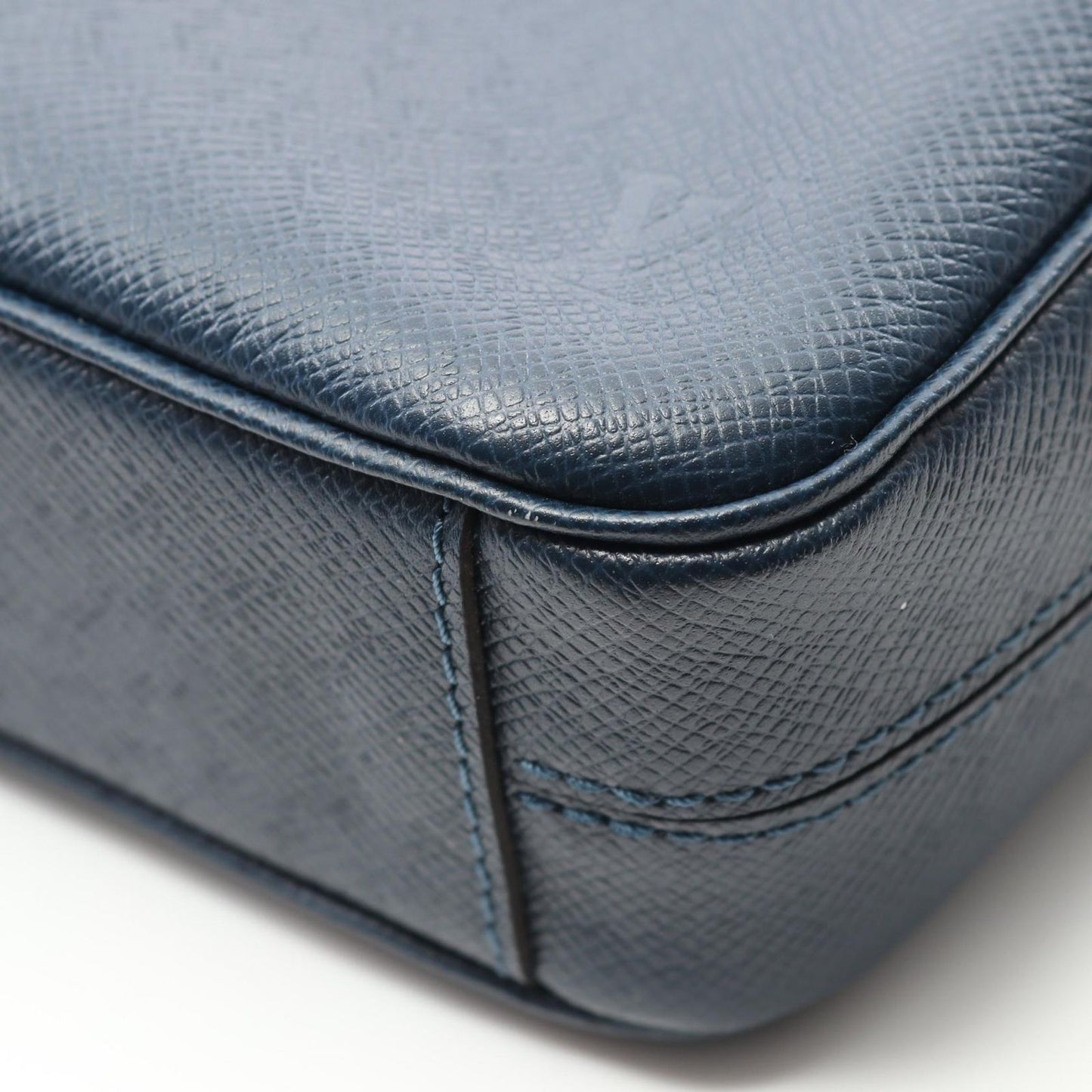 Louis Vuitton Porte-Documents Voyage PM in Ocean Leather - Exquisite Craftsmanship