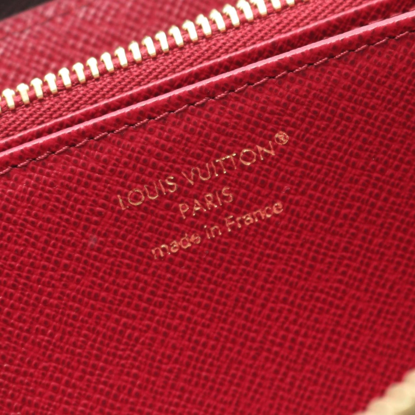 Louis Vuitton Monogram Fuchsia Zippy Wallet - Unused Luxury