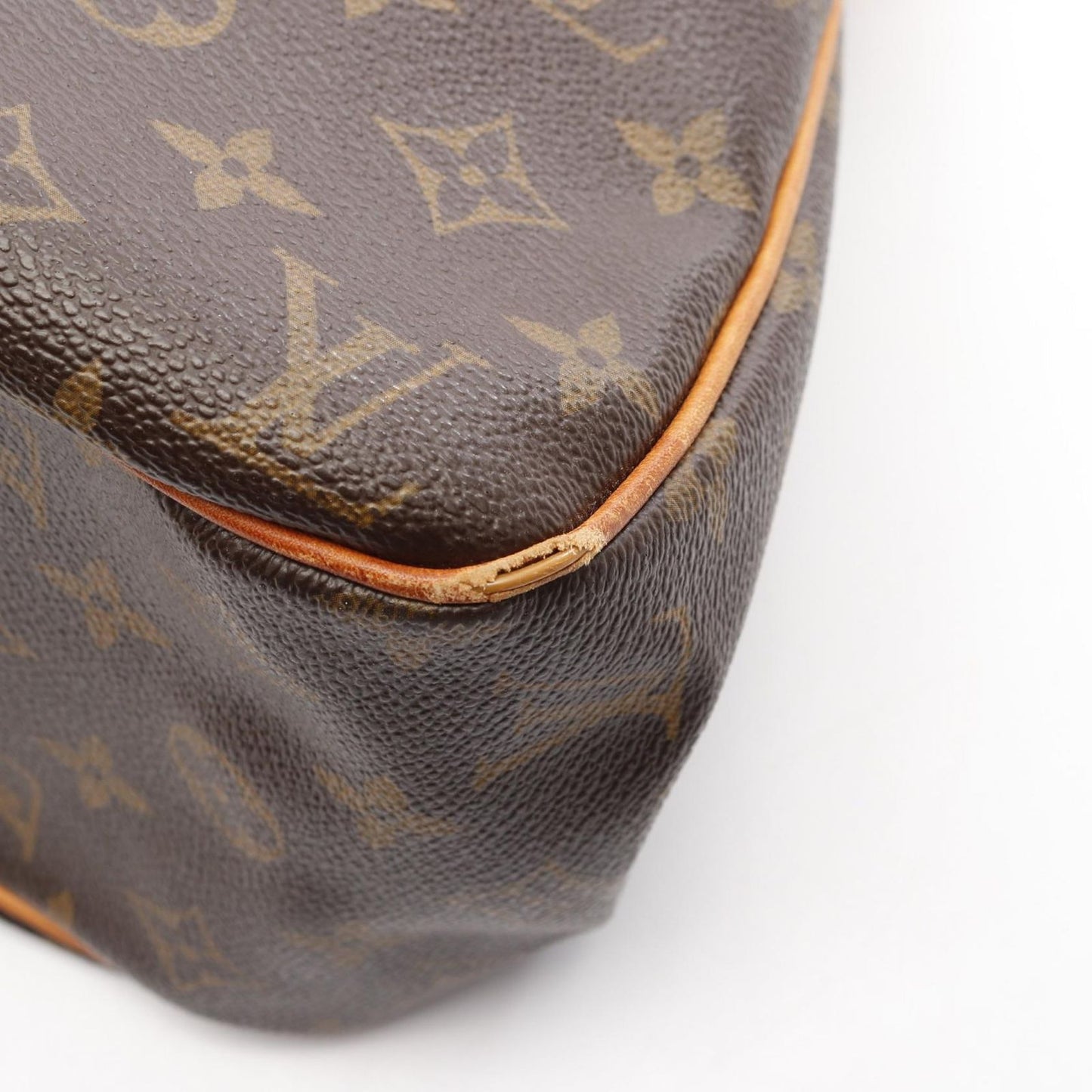 Louis Vuitton Batignolles Oriental Monogram Shoulder Bag - Timeless Elegance