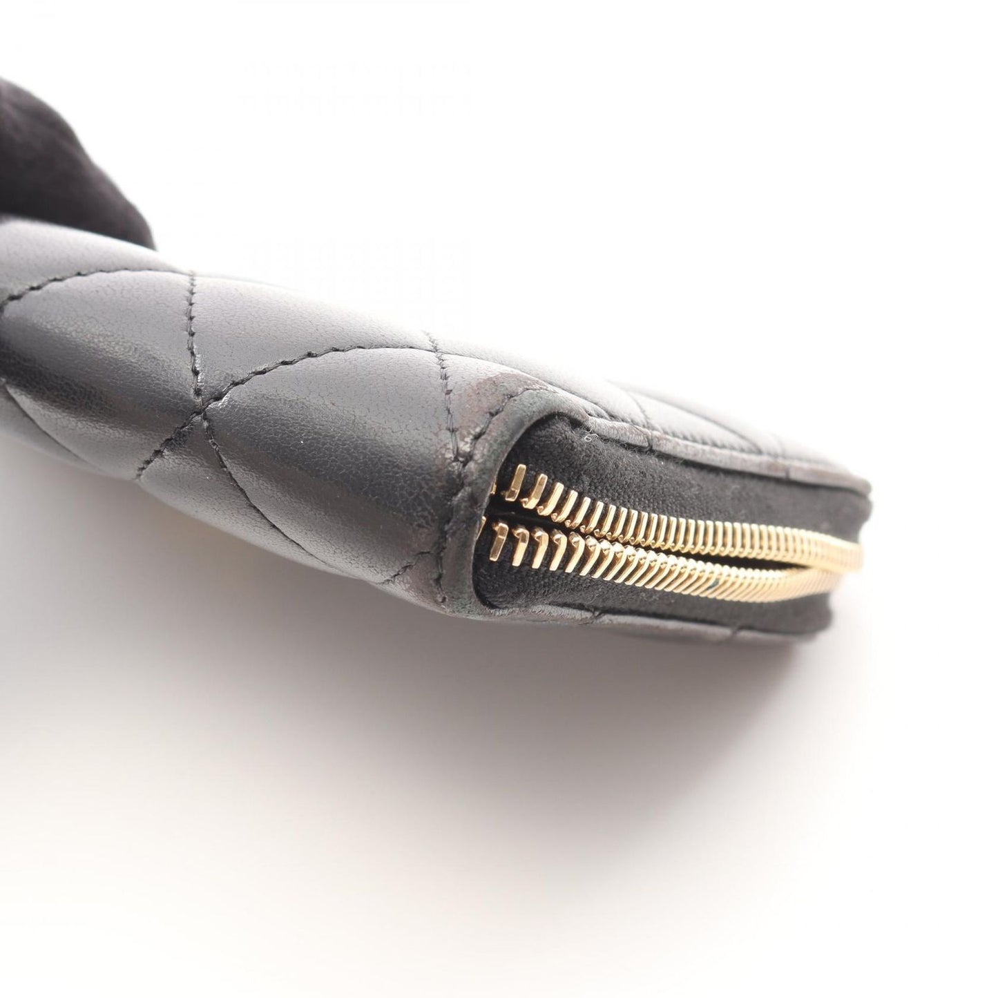 CHANEL Matelassé Round Long Wallet in Black Lambskin