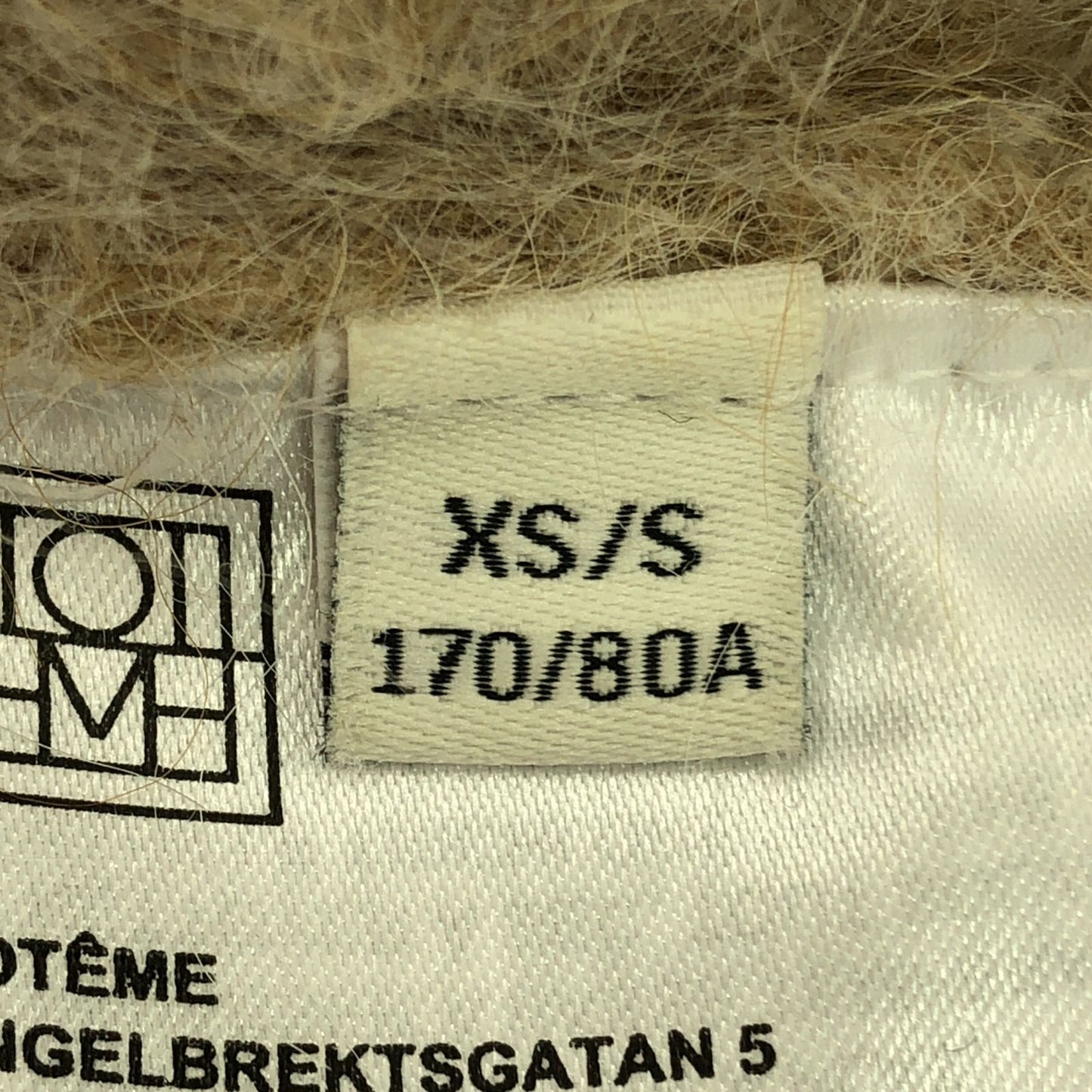 TOTEME Boxy Alpaca Knit in Grey Beige - Exquisite Craftsmanship