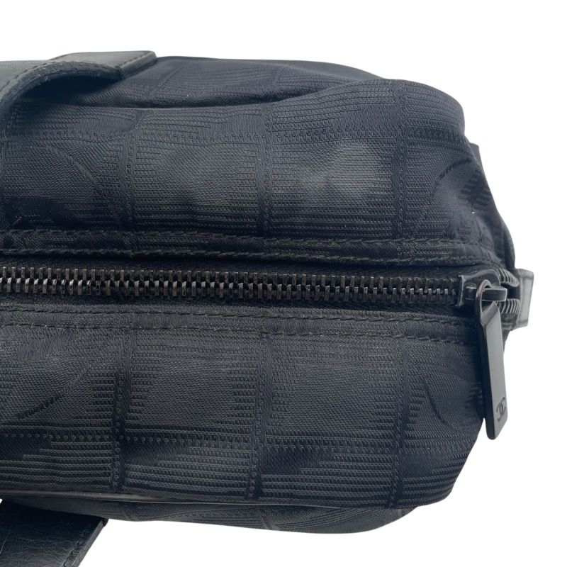 CHANEL New Travel Line Handbag A15828 - Exquisite Nylon Jacquard