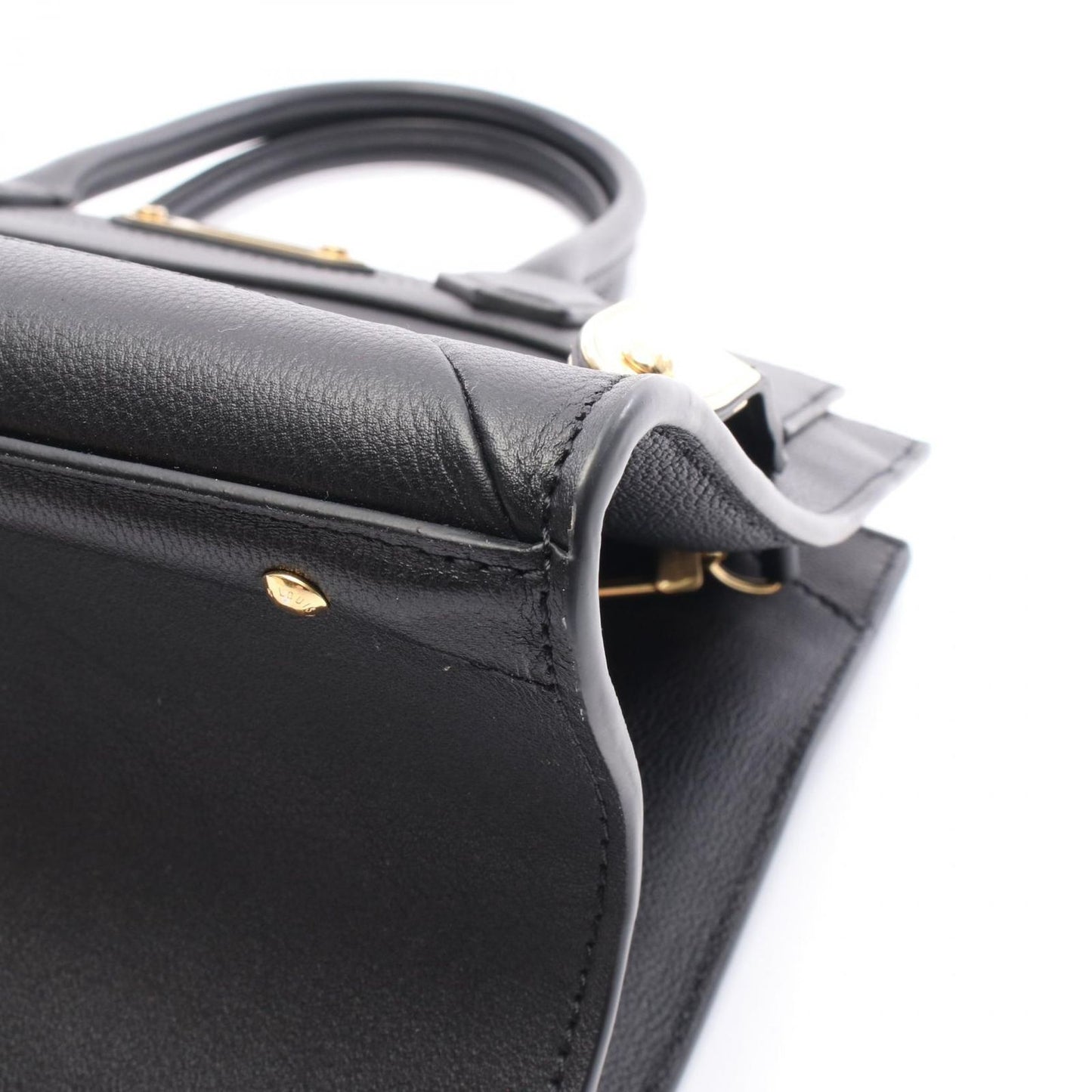 Louis Vuitton Steamer MM Handbag in Noir - Timeless Elegance