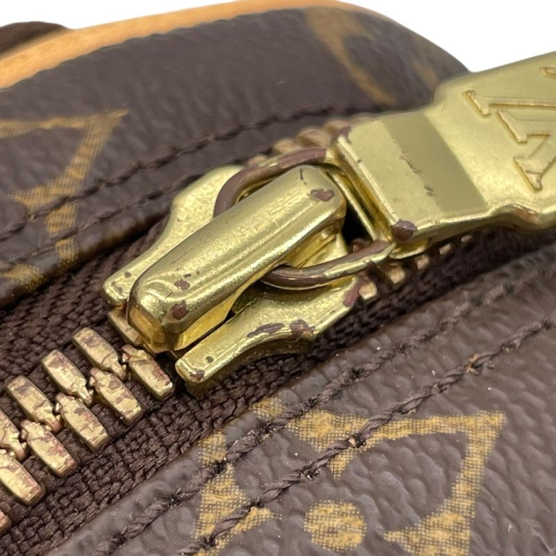 Louis Vuitton Monogram Pochette Gange M51870 - Timeless Elegance