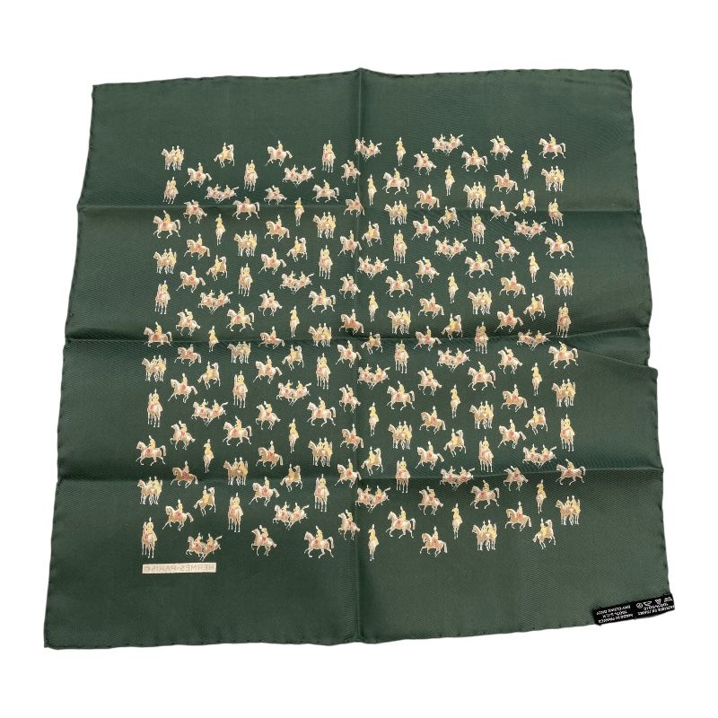 HERMES Green Silk Pocket Square - Timeless Elegance