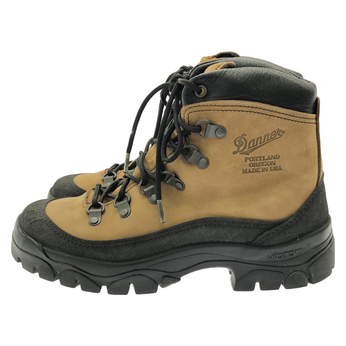 Danner Combat Hiker Boots in Beige Suede - Timeless Elegance