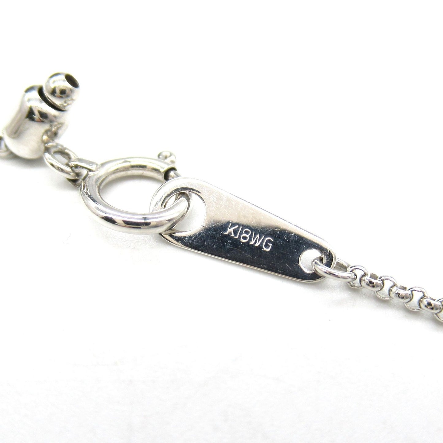 Exquisite Shell & Diamond Necklace in K18 White Gold