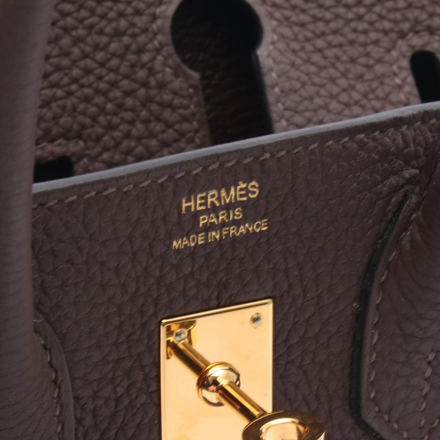 HERMES Birkin 25 Chocolate Handbag - Exquisite Craftsmanship