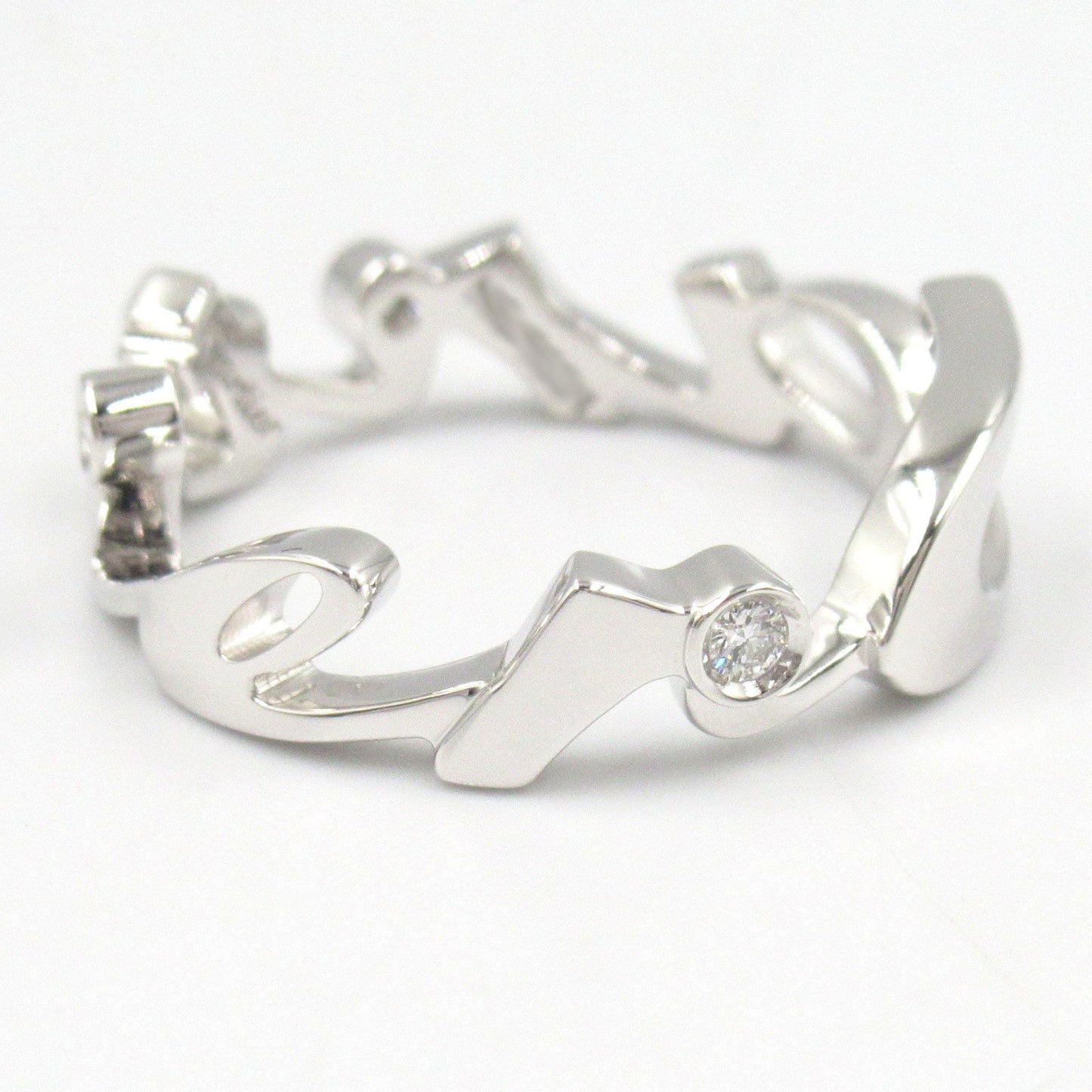 Cartier Signature 3PD Ring in 18K White Gold with Diamonds