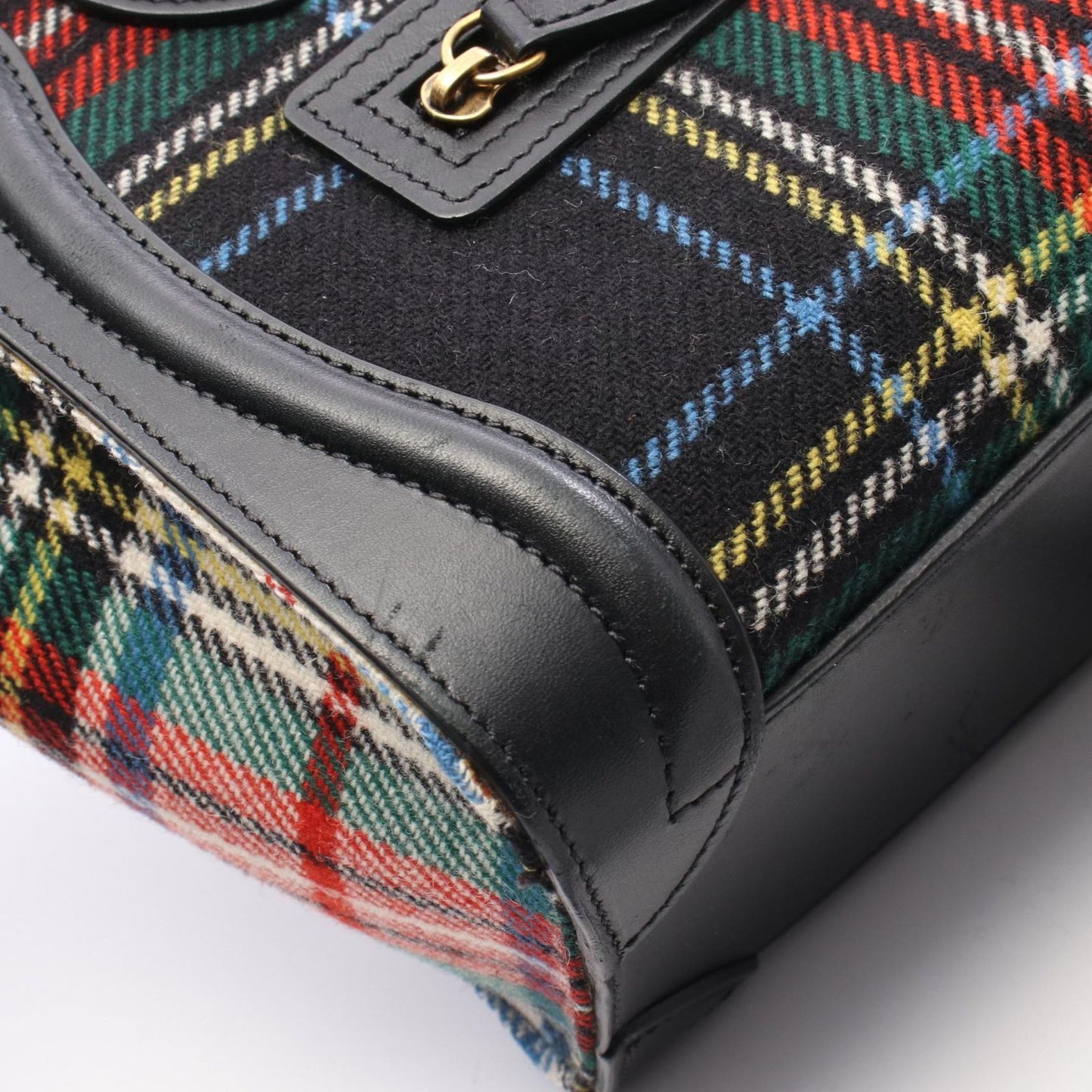 CELINE Luggage Nano Shopper Handbag in Multi/Black Leather