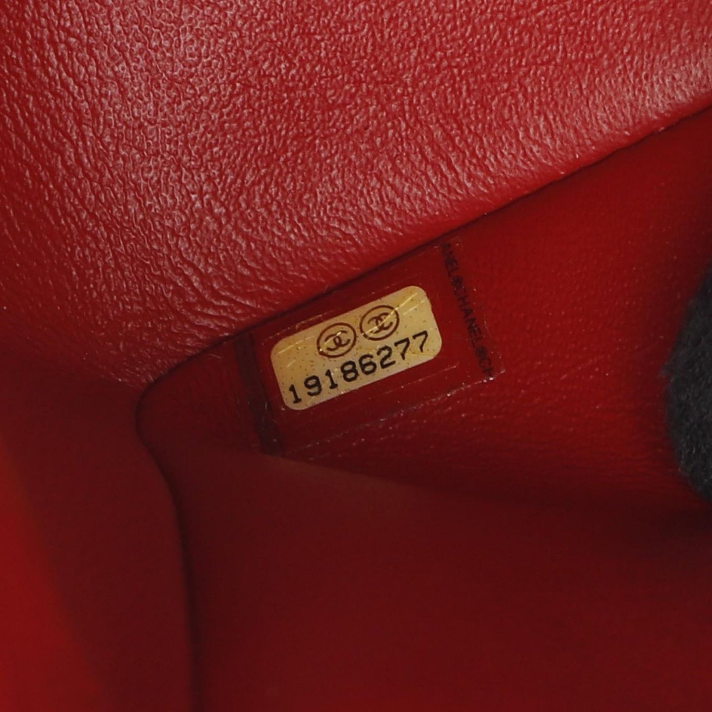 CHANEL Classic De Camellia 30 Large W Flap Shoulder Bag - Red Caviar