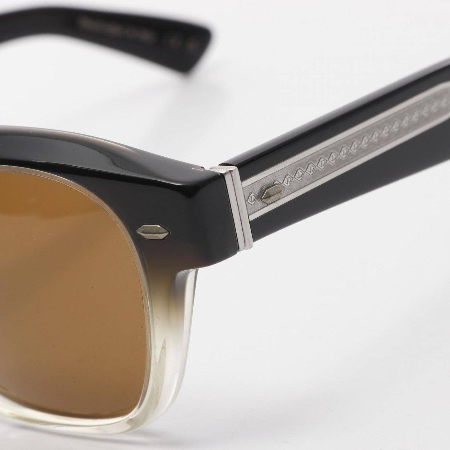 OLIVER PEOPLES MAYSEN OV5521SU Sunglasses - Timeless Elegance