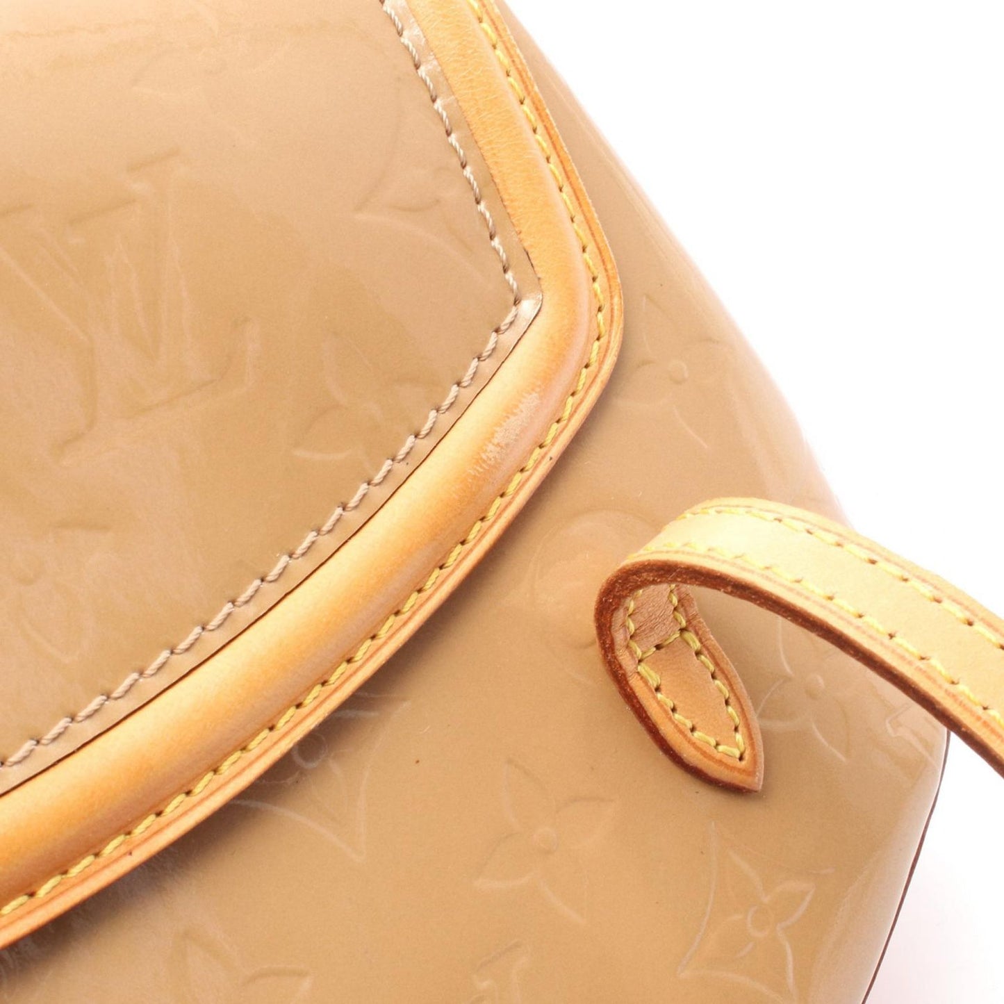 LOUIS VUITTON Biscayne Bay PM Monogram Vernis Peppermint Shoulder Bag