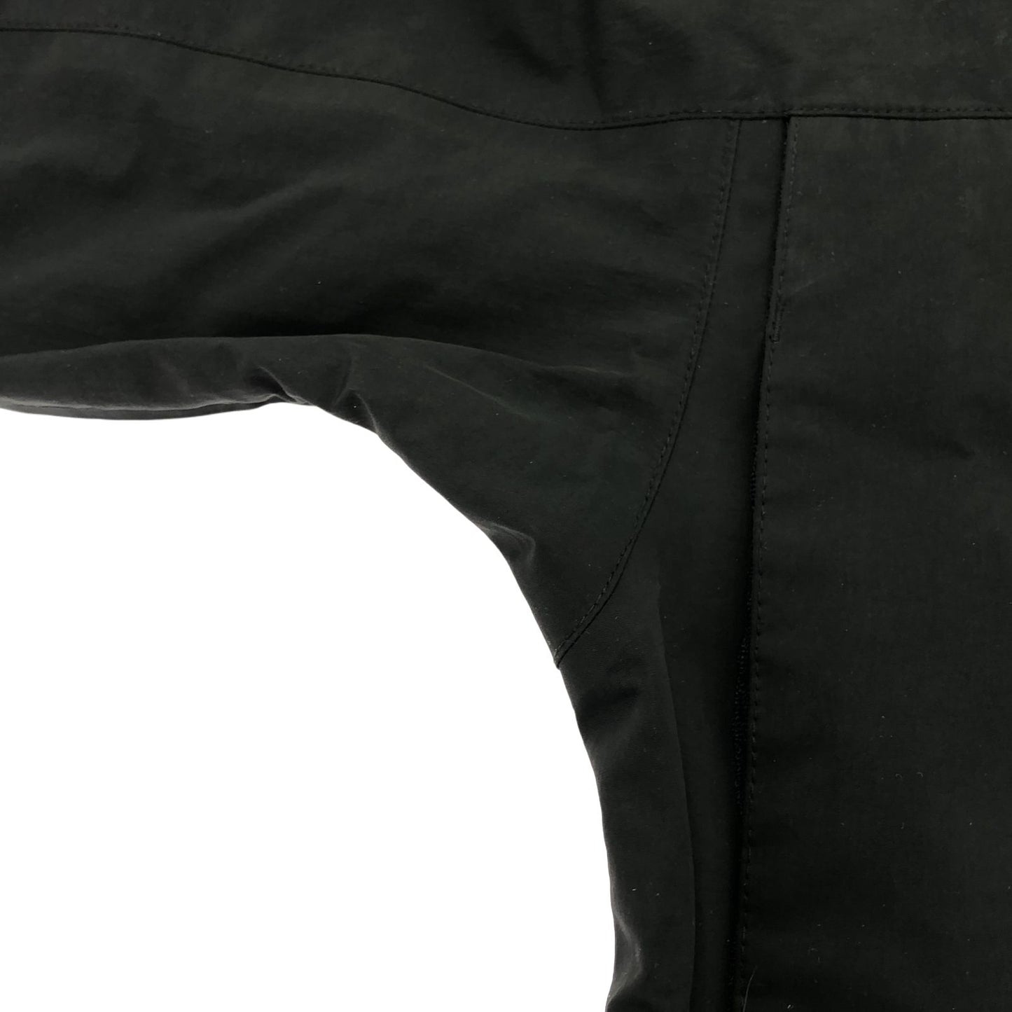 MONCLER Black Nylon Jacket - Timeless Elegance for Men