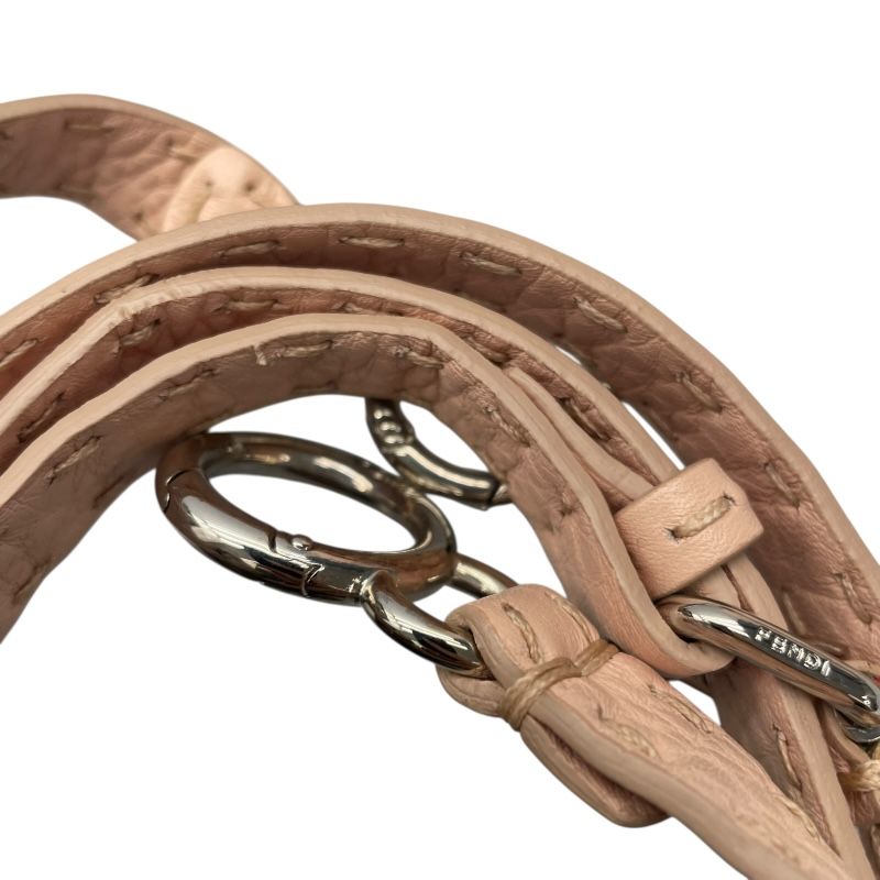 Fendi Selleria Peekaboo Medium Handbag in Light Pink Leather