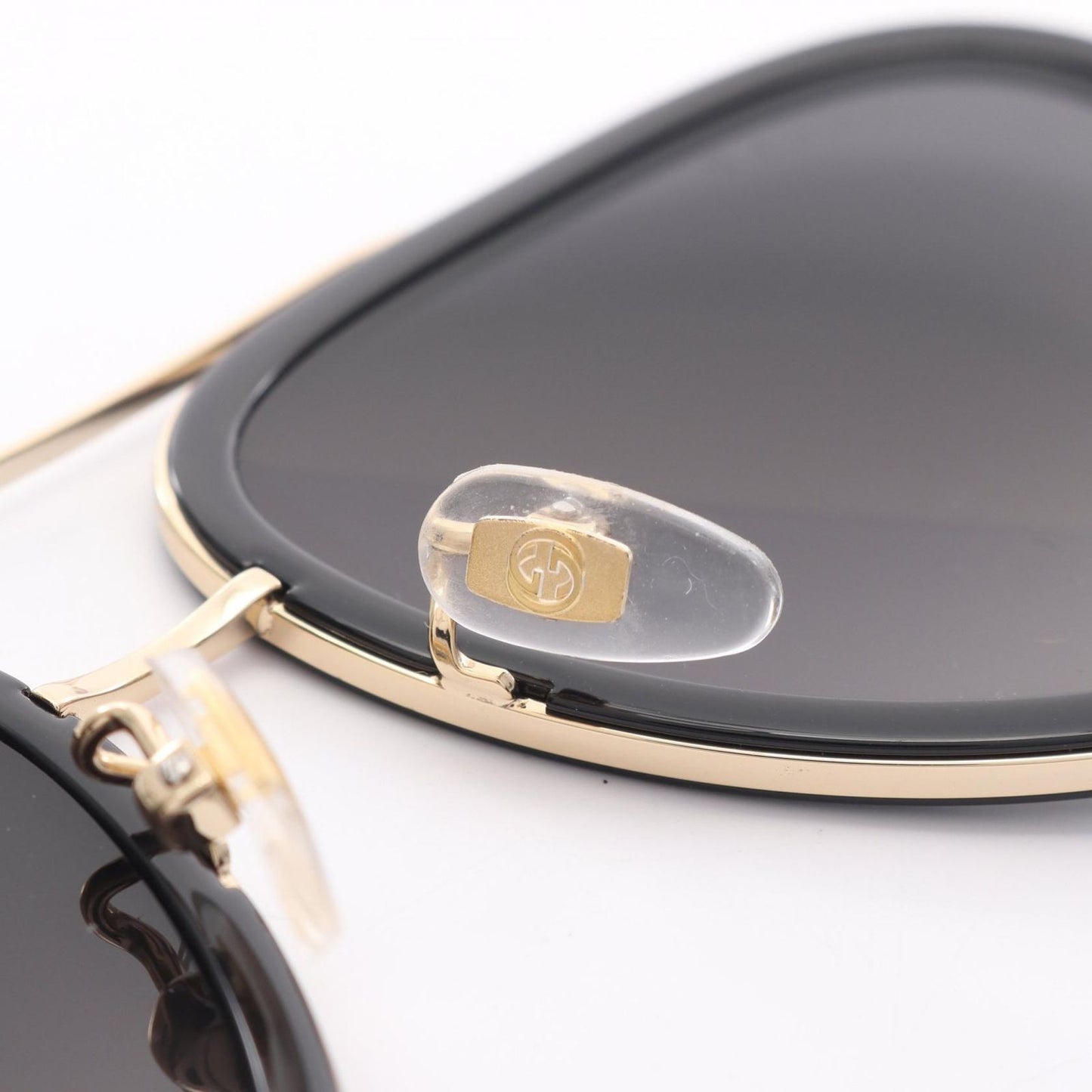 GUCCI Black & Gold Sunglasses - Timeless Elegance
