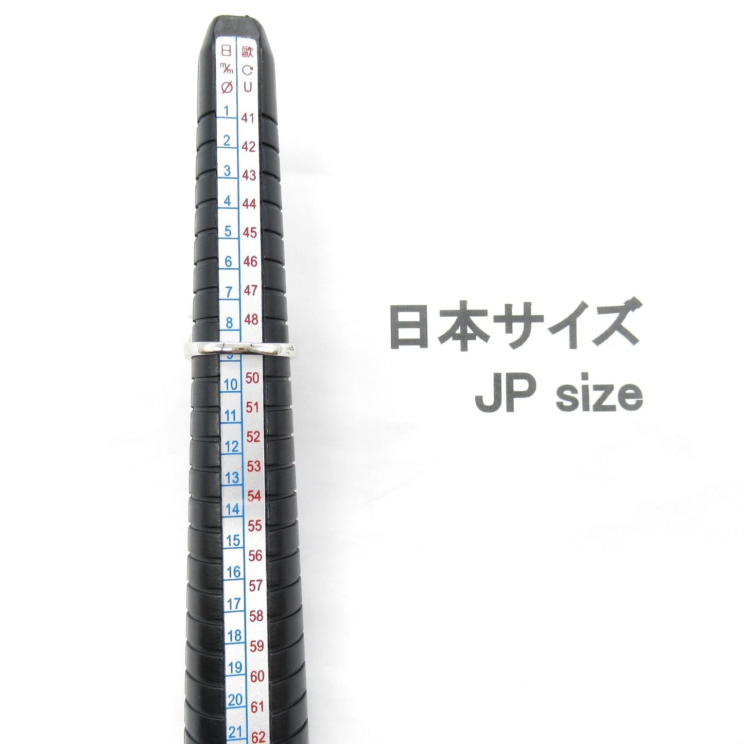 Exquisite JEWELRY Diamond Ring in Platinum - A Timeless Treasure