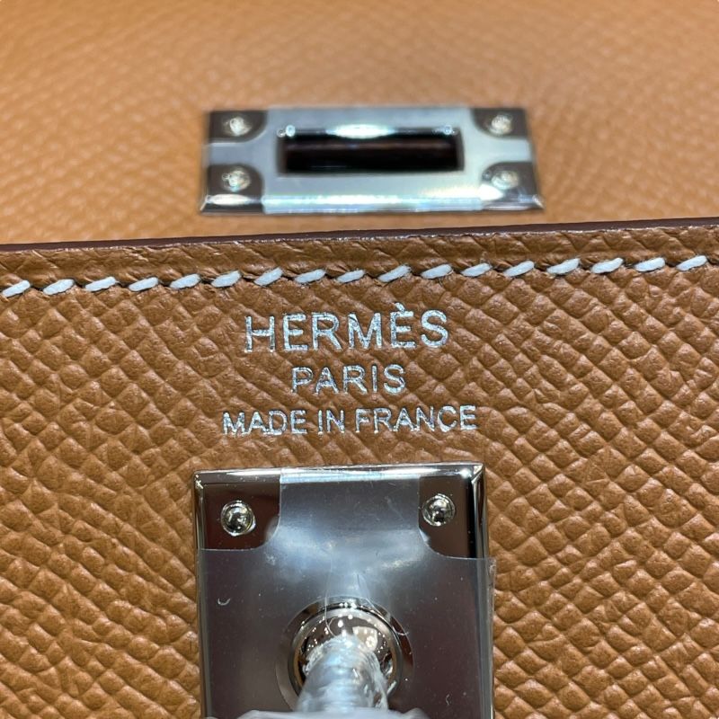 HERMES Kelly 25 Bag - Gold & Silver Hardware - Exquisite Craftsmanship