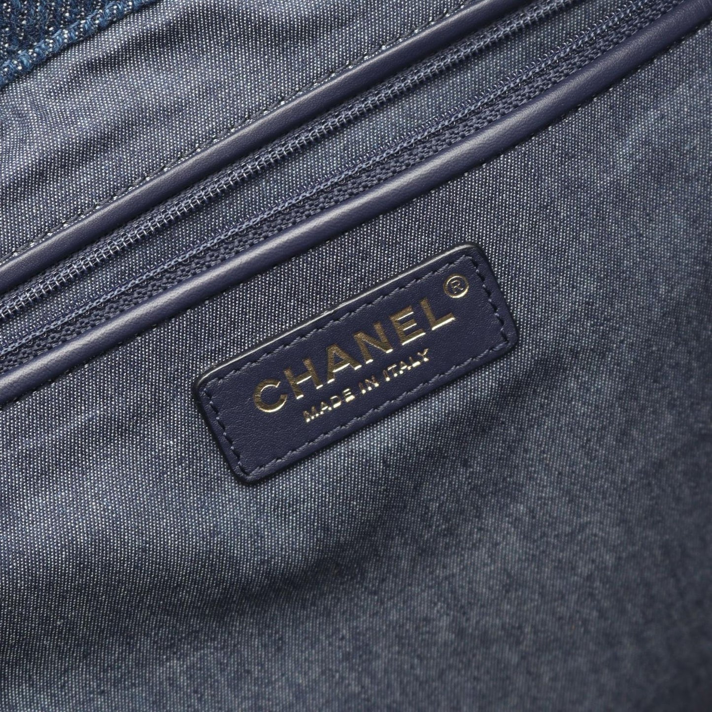 CHANEL Denim Blue Tote Bag AS3857 - Exquisite Luxury