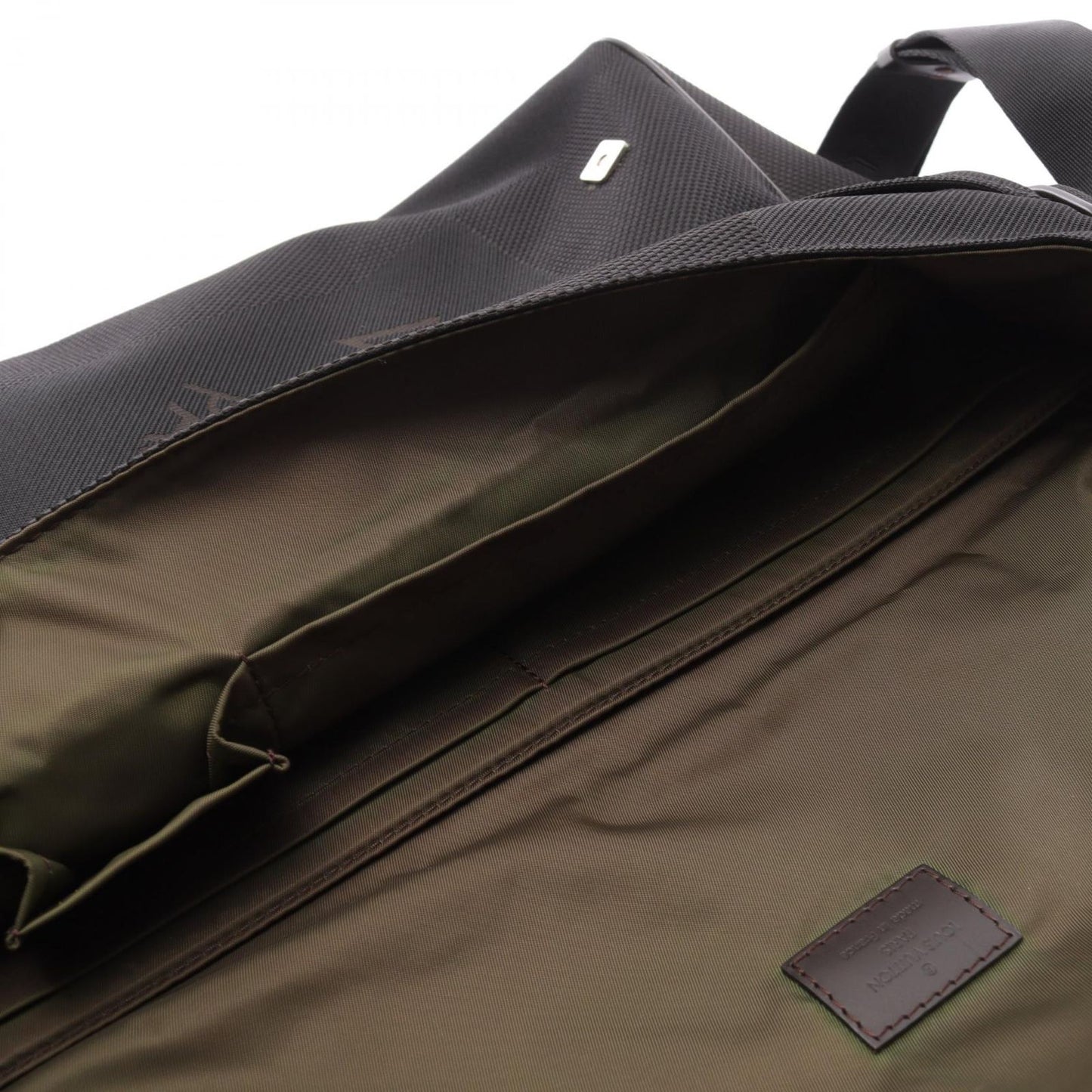 Louis Vuitton Messager NM Damier Ébène Noir Shoulder Bag - Timeless Elegance