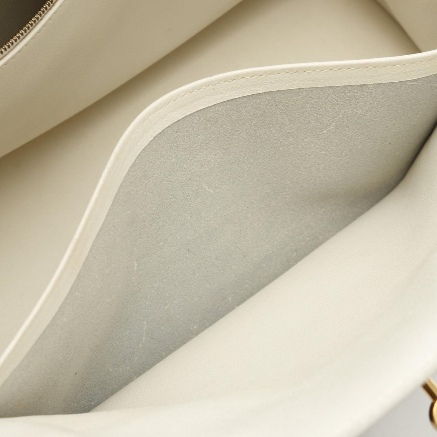 HERMES Birkin 35 Handbag in White/Khaki - Timeless Elegance