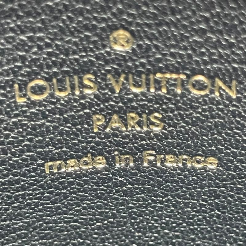 Louis Vuitton Zippy Coin Purse in Black Crocodile - Unisex Luxury Accessory