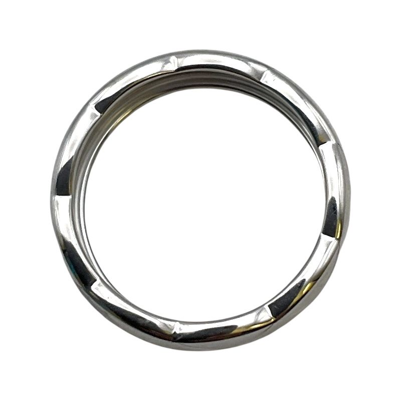 CHANEL Coco Crush Ring in K18 White Gold - Timeless Elegance