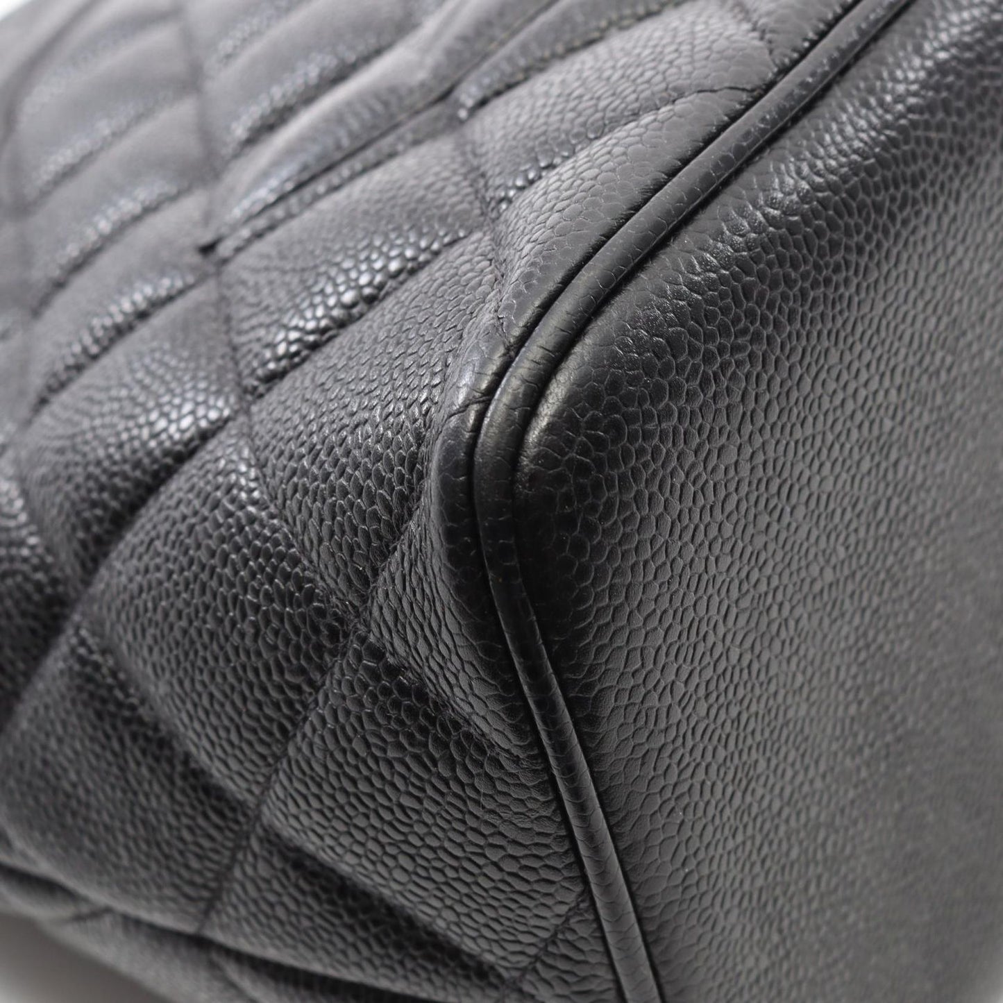 CHANEL Reissue Tote A01804 Black Leather Handbag