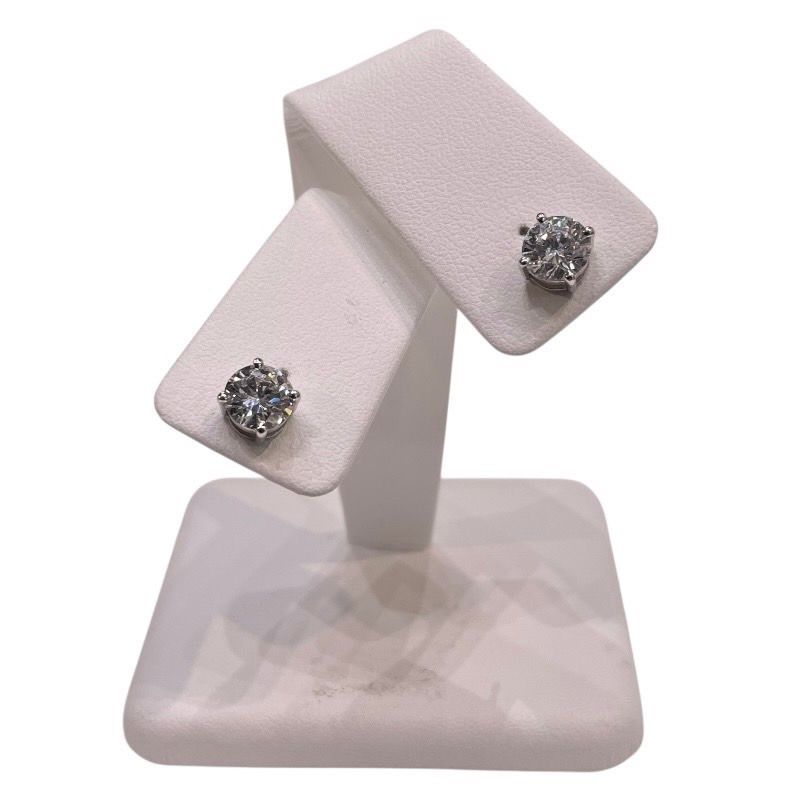 Exquisite Diamond Earrings in Platinum - 2.035ct Total Weight